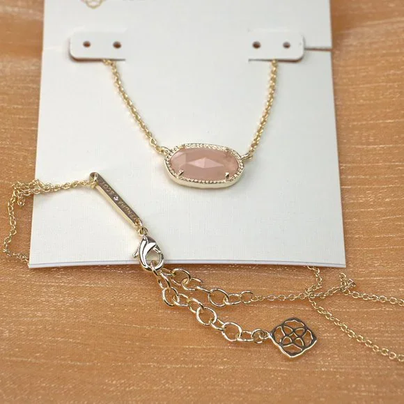 Kendra Scott Elisa Pendant Necklace in Rose Quartz + Dust Bag - Picture 2 of 4
